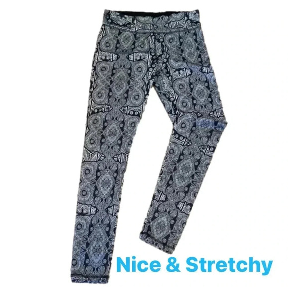 𝅺ENERGIE Size M Junior Leggings Cute Print Great Condition - Picture 1 of 5